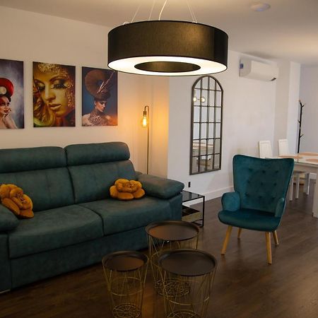 Apartamentos Boutique Cervantes Plasencia Exterior photo