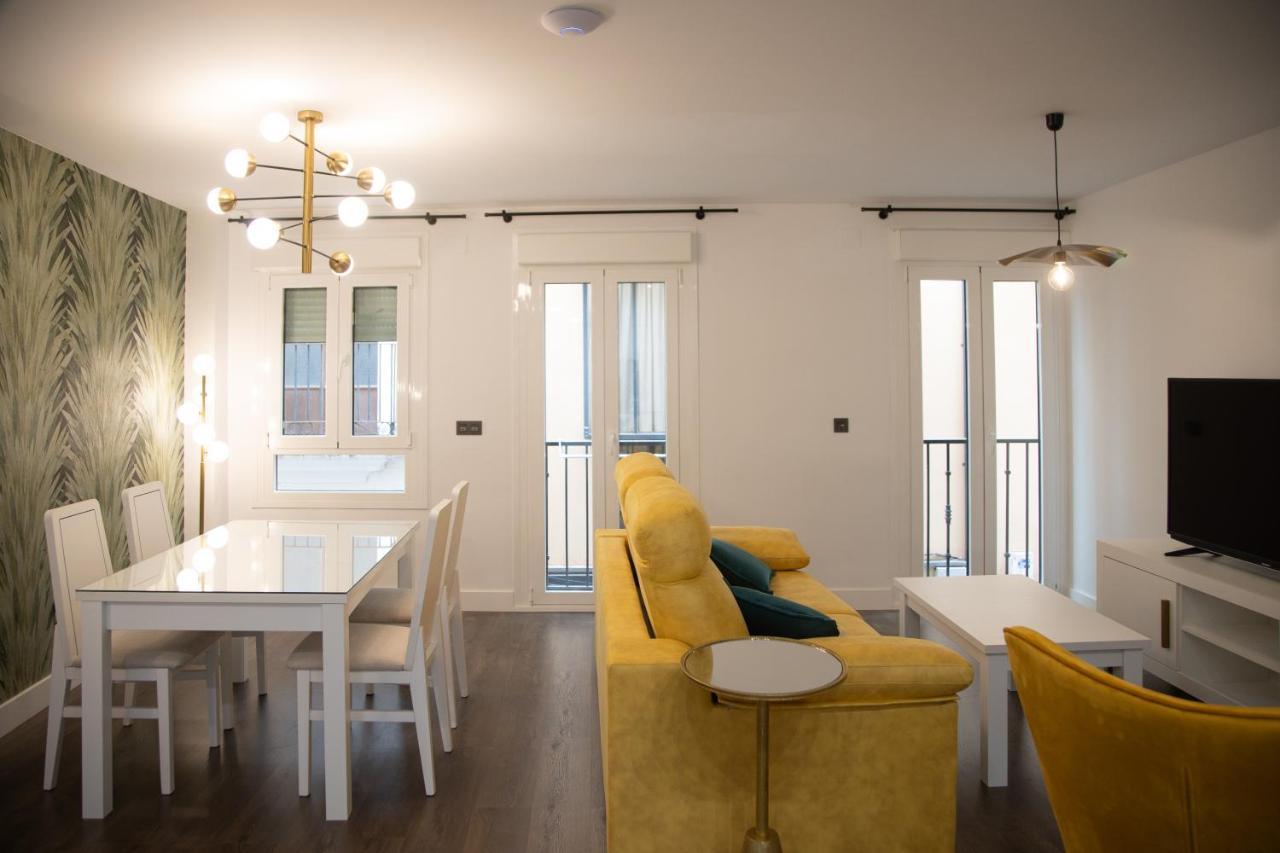 Apartamentos Boutique Cervantes Plasencia Exterior photo